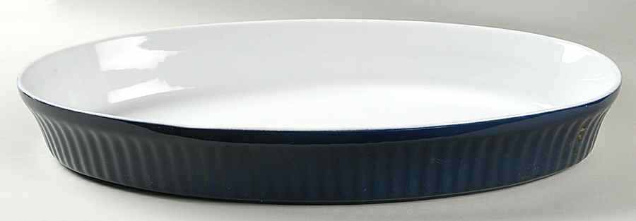 Brasserie 16" Oval Baker by Dansk-1