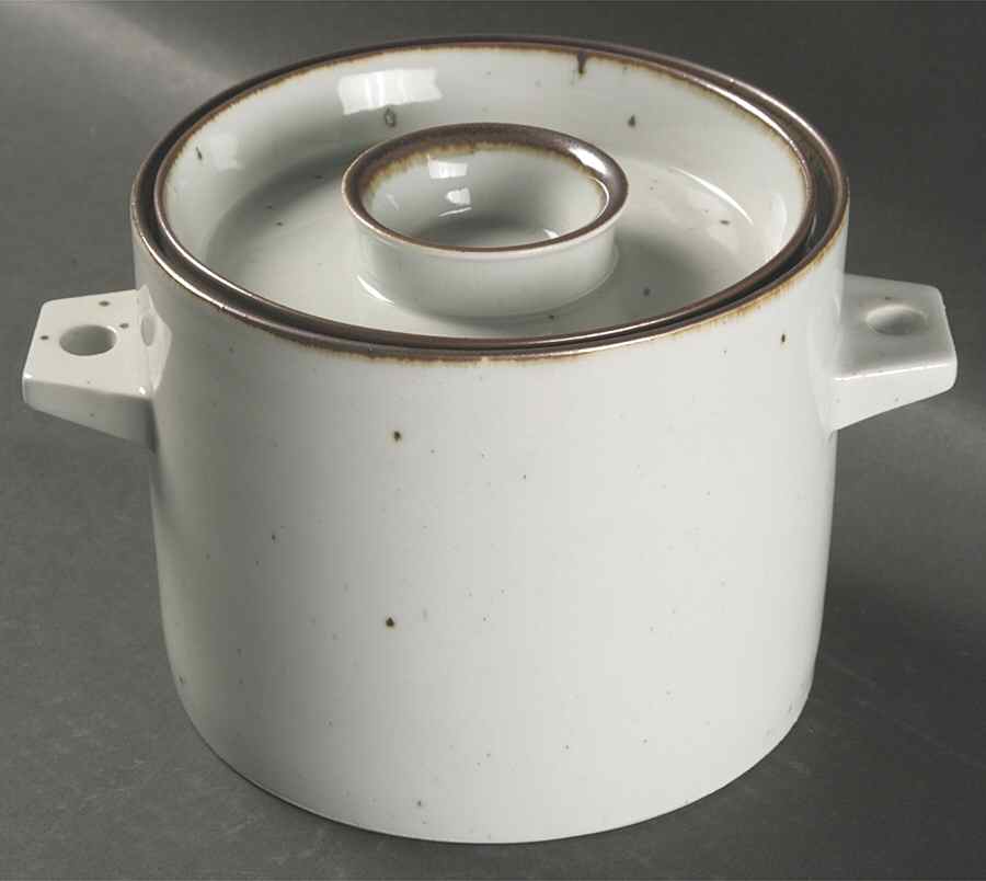Brown Mist 1.75 Qt Round Covered Casserole by Dansk-1