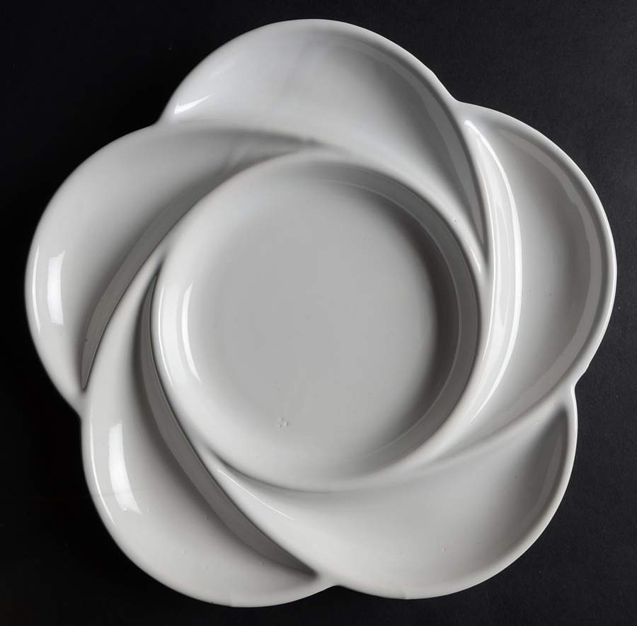 Cafe Blanc (Rim) Fondue Plate by Dansk-1