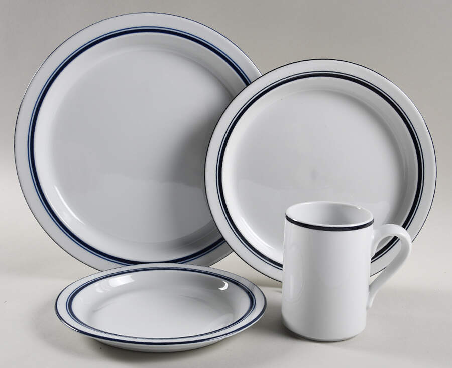 Christianshavn Blue 32  Piece Estate Set by Dansk-1