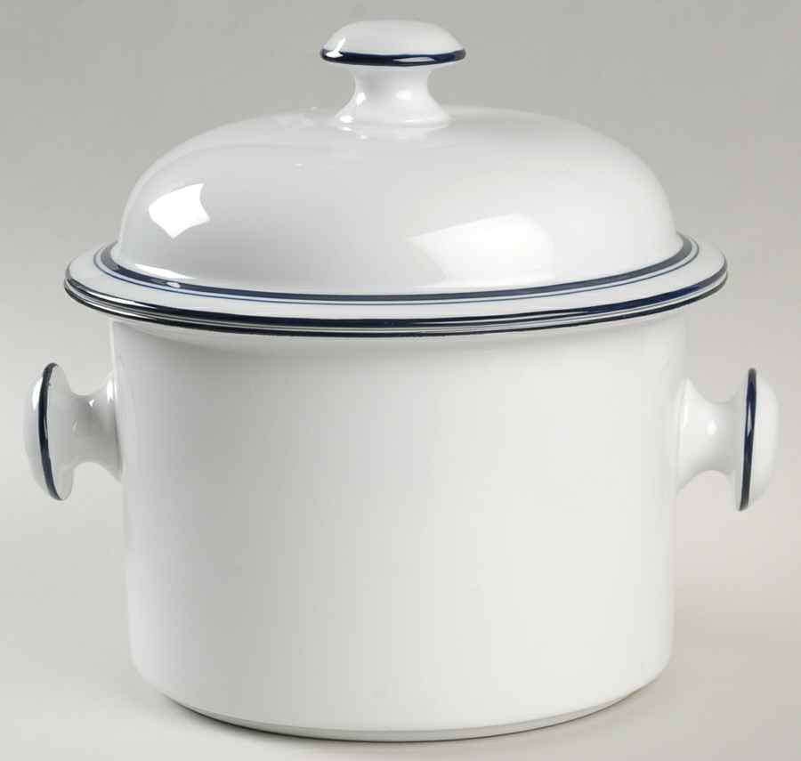 Christianshavn Blue 1.75 Qt Round Covered Casserole by Dansk-1