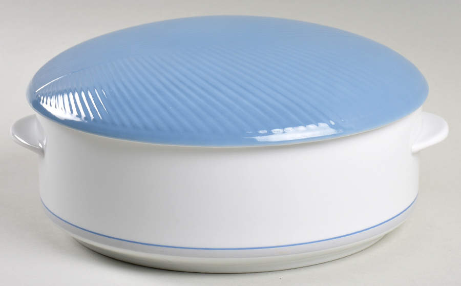 Damask Blue 2 Qt Round Covered Casserole by Dansk-1