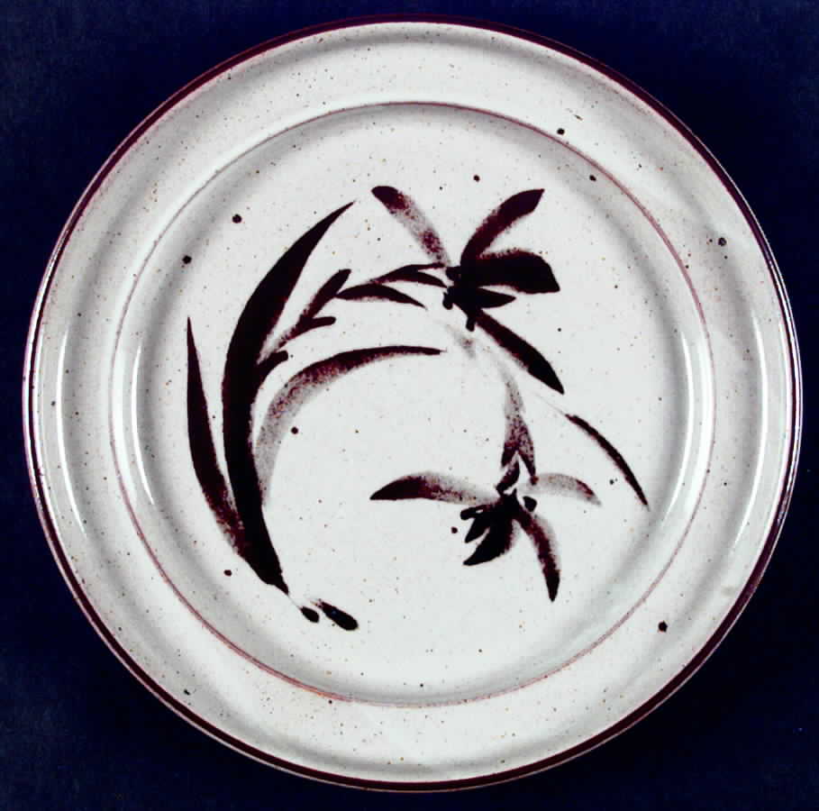 DAN28 Dinner Plate by Dansk-1