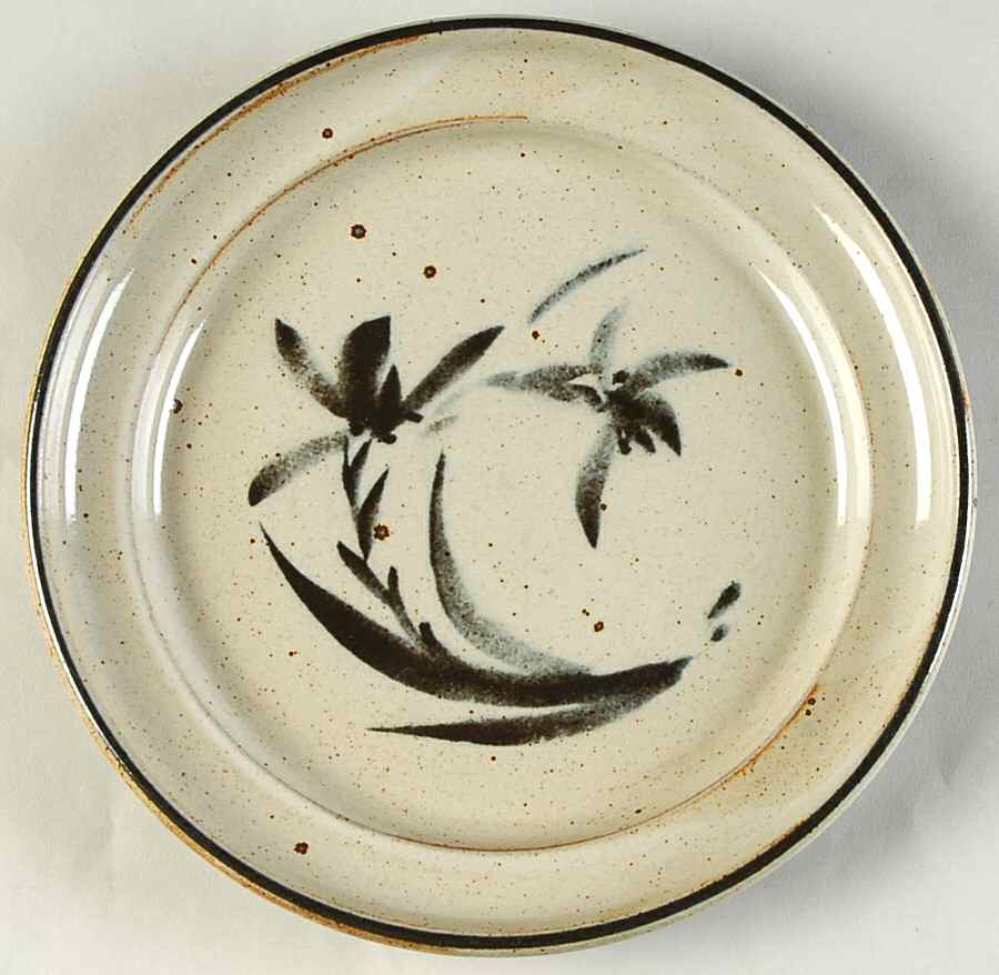 DAN28 Salad Plate by Dansk-1