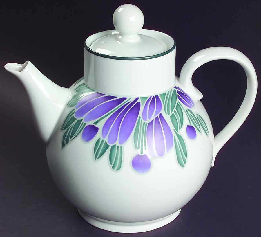 Eden Coffee Pot & Lid by Dansk-1