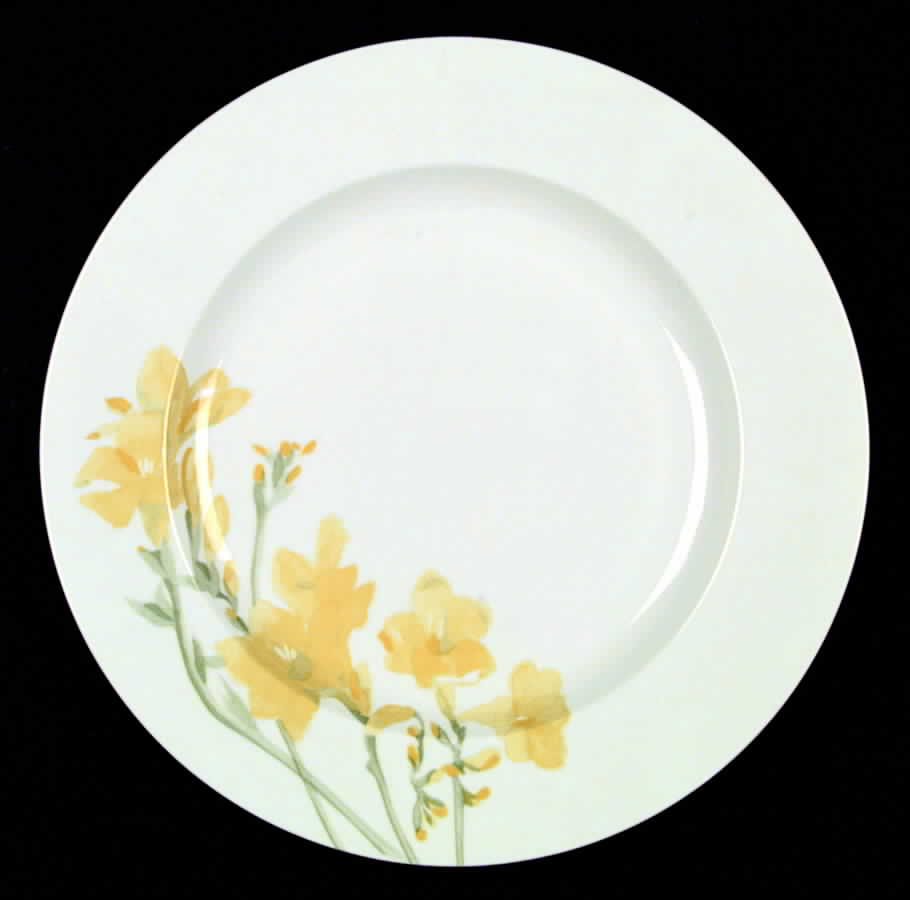 Freesia 12" Chop Plate (Round Platter) by Dansk-1