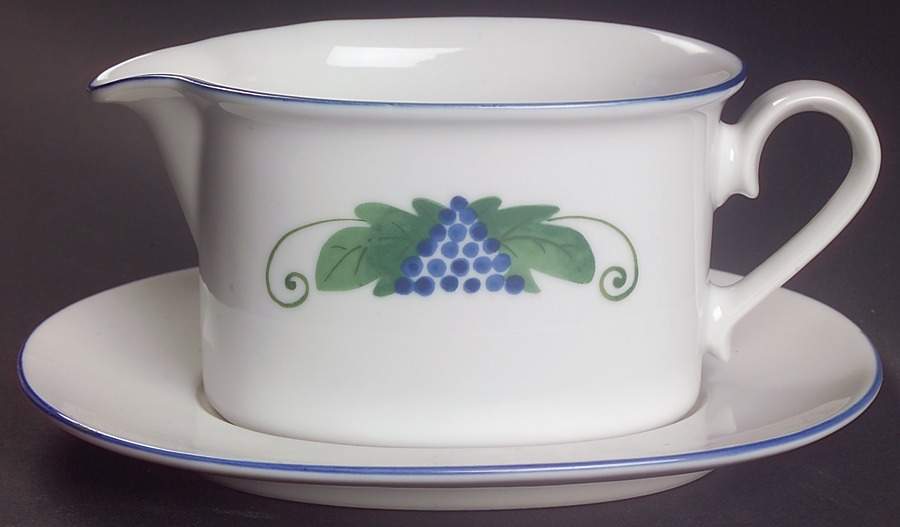 Harvest Gravy Boat & Underplate by Dansk-1