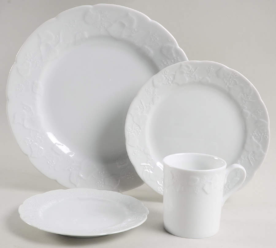 Ivy 4 Piece Place Setting by Dansk-1