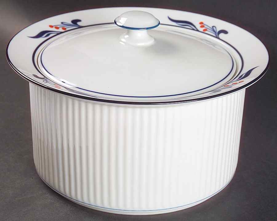 Maribo (Japan) 3 Quart Round Covered Casserole by Dansk-1