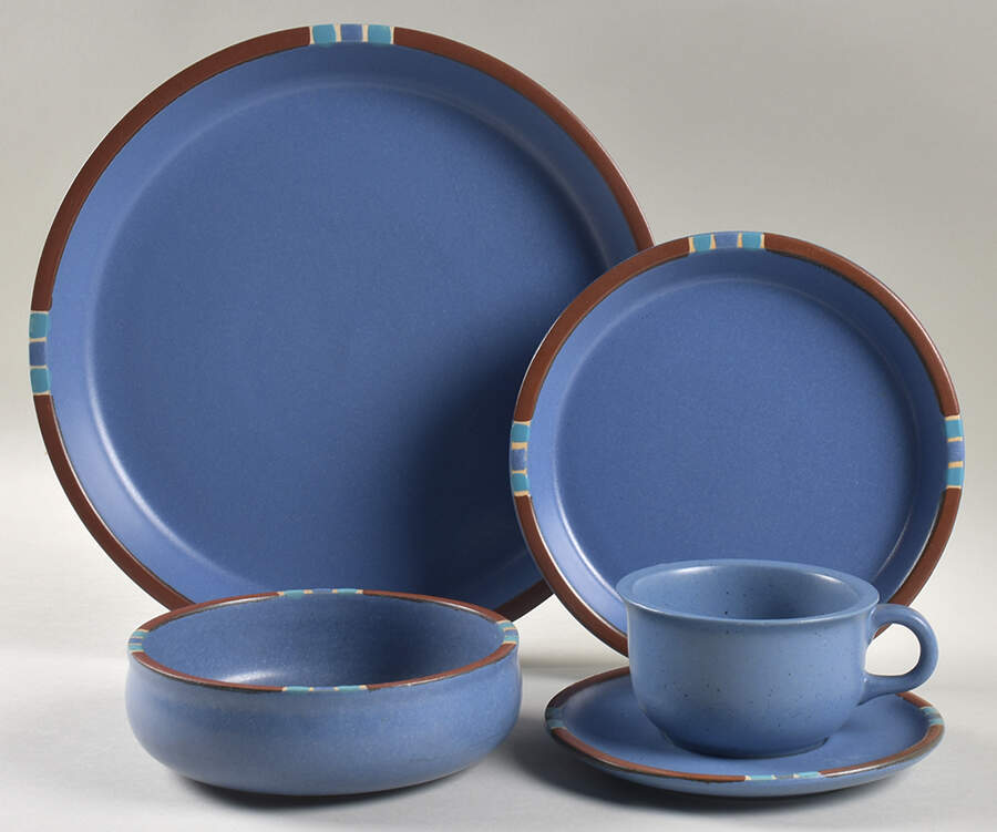 Mesa Sky Blue 5 Piece Place Setting by Dansk-1