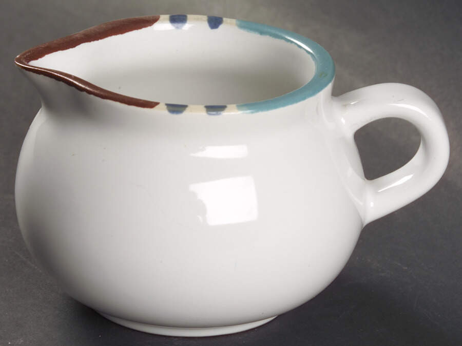 Mesa White Sand (Made in Portugal) Creamer by Dansk-1