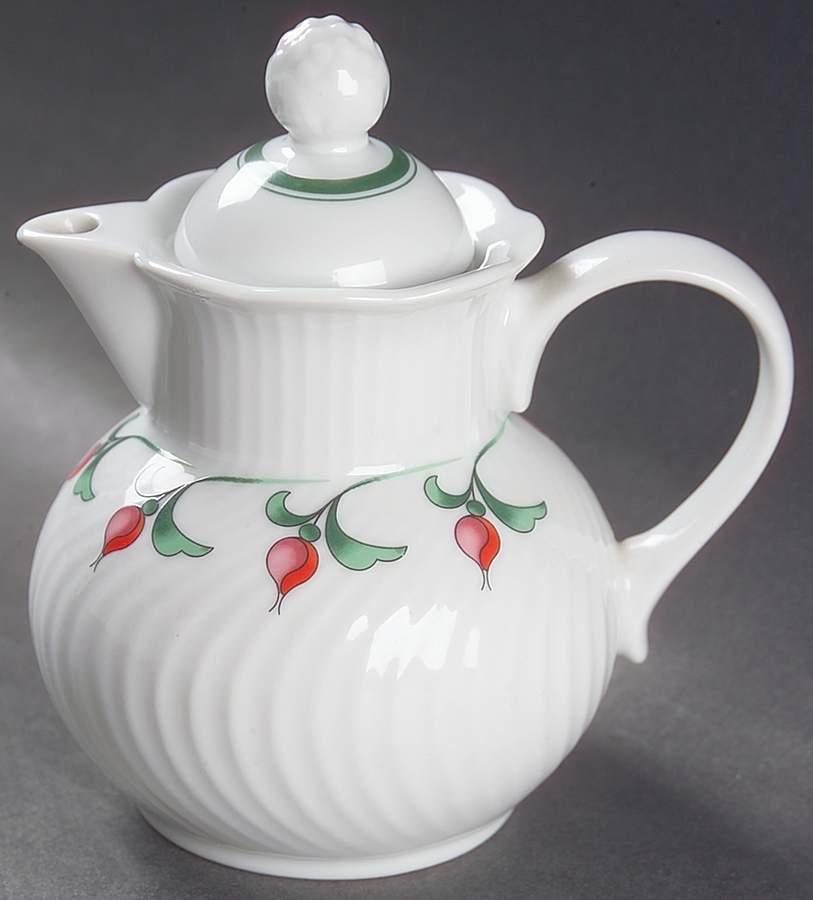 Rosebud Creamer & Lid by Dansk-1