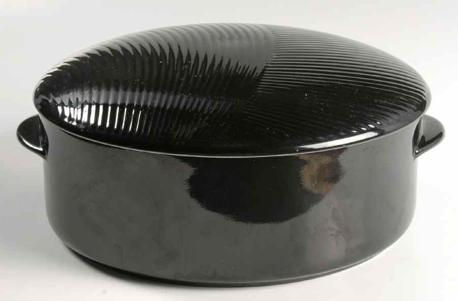 Tapestries Midnight Black 2 Qt Round Covered Casserole by Dansk-1