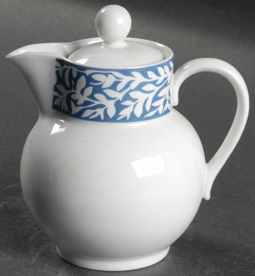 Trellis Delft Blue Creamer & Lid by Dansk-1