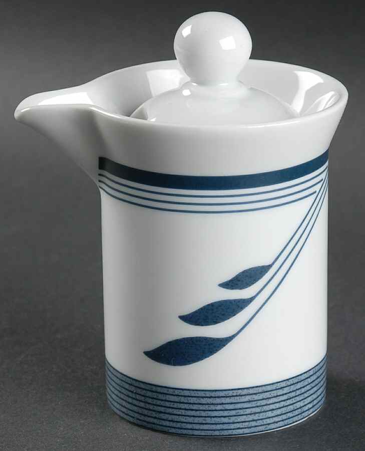 Willoworks Blue Creamer & Lid by Dansk-1