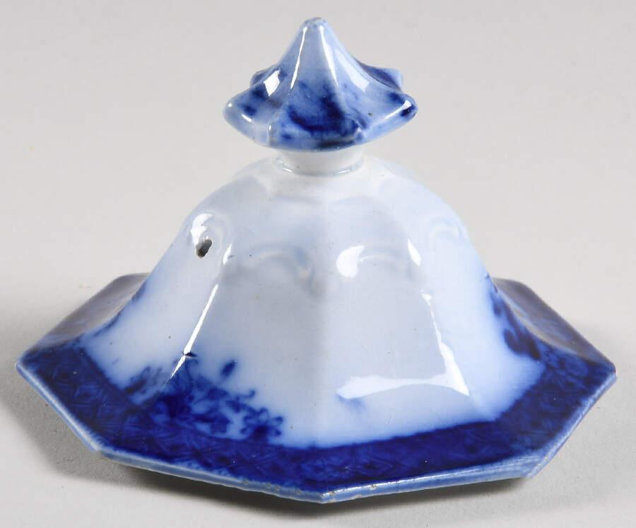 Amoy (Flow Blue) Lid for Teapot by Davenport-1