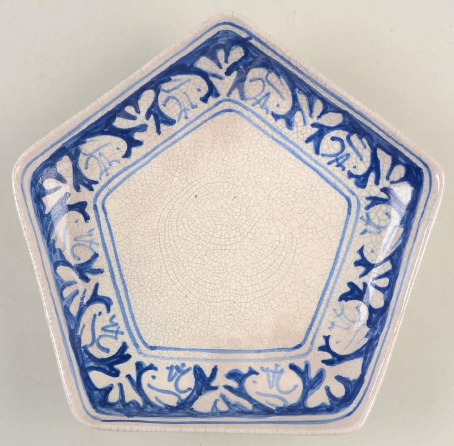 Rabbit 7" Hexagonal Tray by Dedham-1