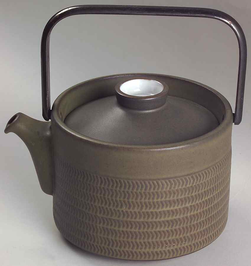 Camelot Dark Green (Older) Teapot & Lid with Removable Top Handle by Denby-Langley-1