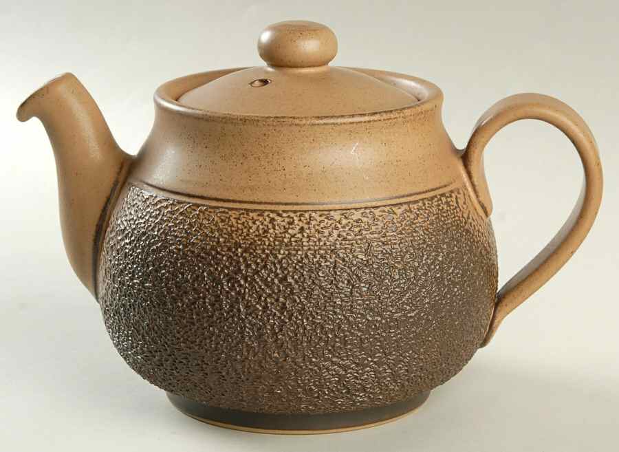 Cotswold Teapot & Lid by Denby-Langley-1