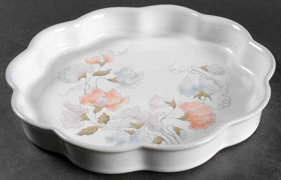 Dauphine 9" Quiche by Denby-Langley-1