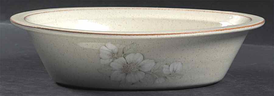Daybreak Oval Pie Baker by Denby-Langley-1