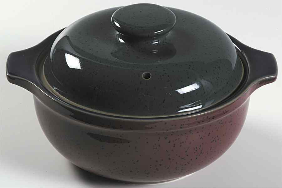 Harlequin 1.50 Pt Round Covered Casserole by Denby-Langley-1