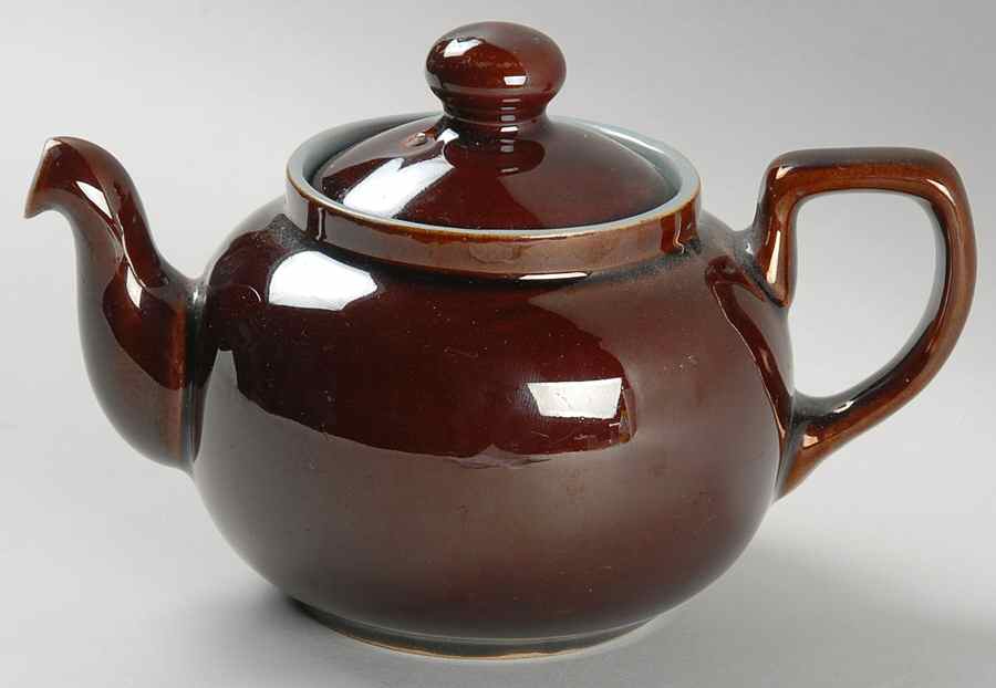 Homestead Brown Mini Teapot & Lid by Denby-Langley-1