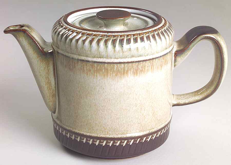 Rondo Small Coffee Pot & Lid by Denby-Langley-1