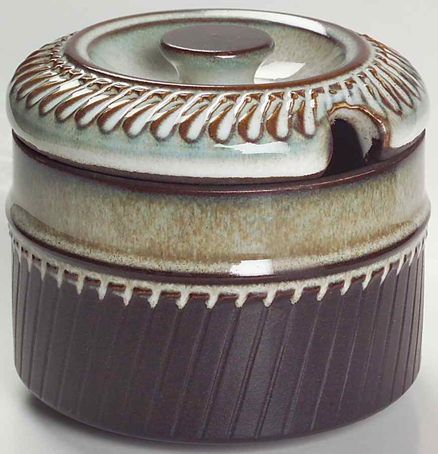 Rondo Sugar Bowl & Lid by Denby-Langley-1