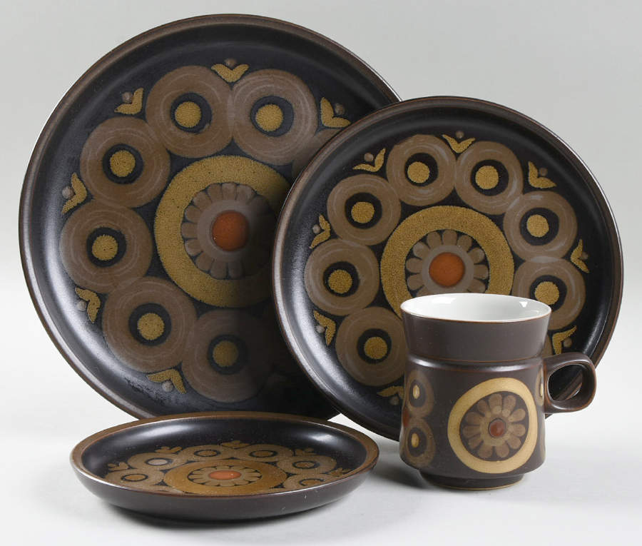 Samarkand Brown 4 Piece Place Setting by Denby-Langley-1