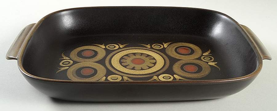 Samarkand Brown 14" Oval Roaster by Denby-Langley-1