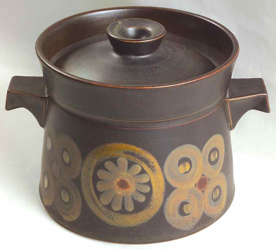 Samarkand Brown 1.5 Qt Round Covered Casserole by Denby-Langley-1