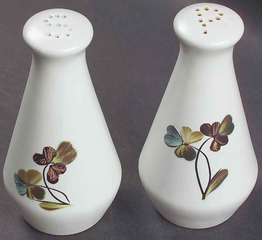 Shamrock Salt & Pepper Set by Denby-Langley-1