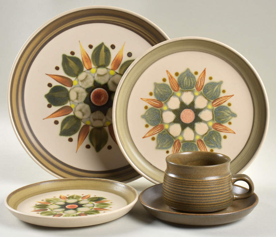 Sherwood 5 Piece Place Setting by Denby-Langley-1