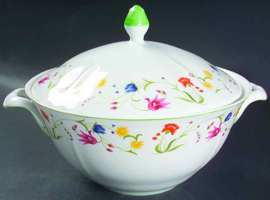 Tea Party Round Covered Vegetable by Denby-Langley-1
