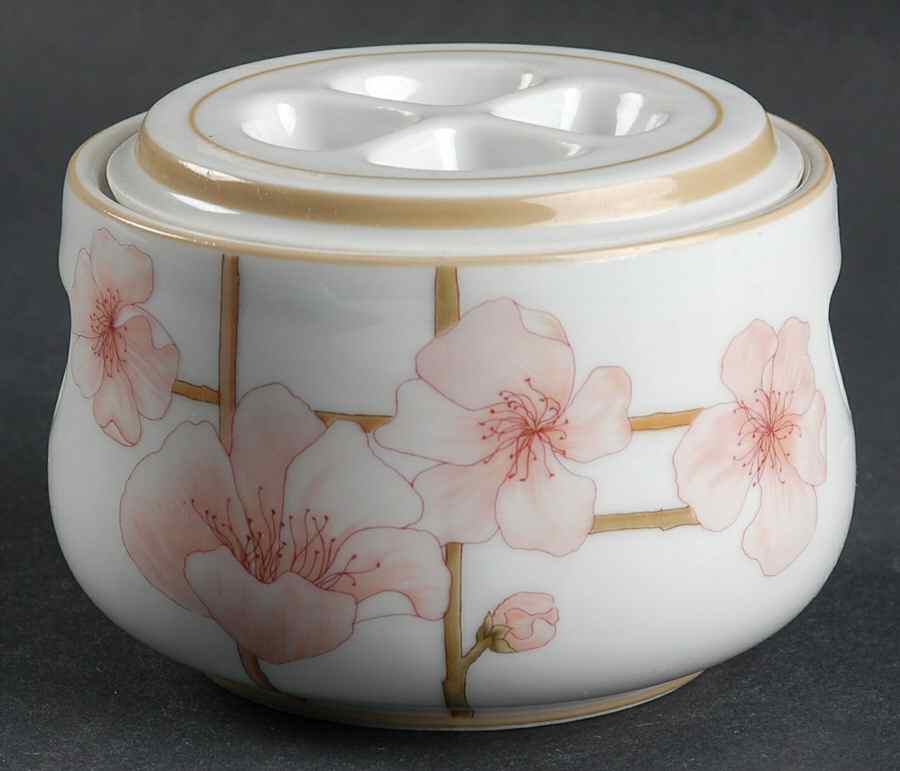 Tiger Lily Sugar Bowl & Lid by Denby-Langley-1