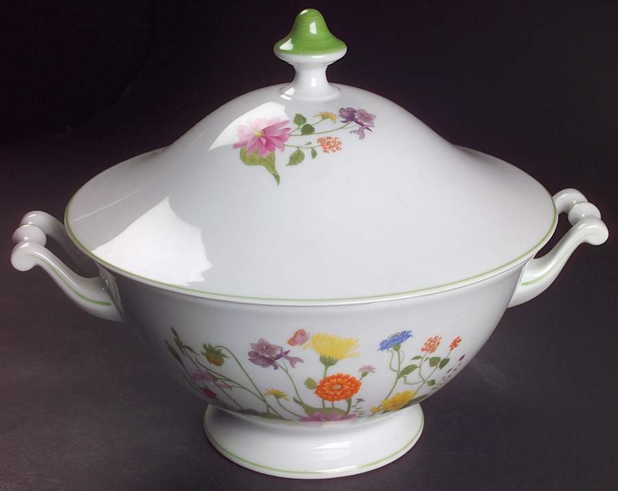 Wonderland Round Covered Vegetable by Denby-Langley-1