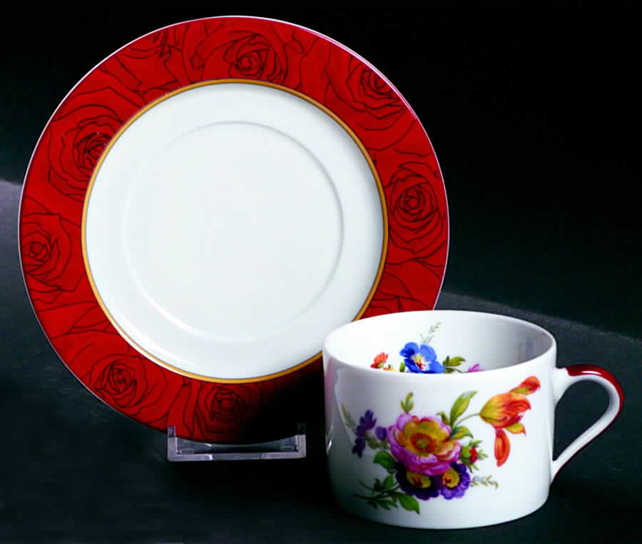 Baudelaire Saucer by Philippe Deshoulieres-1