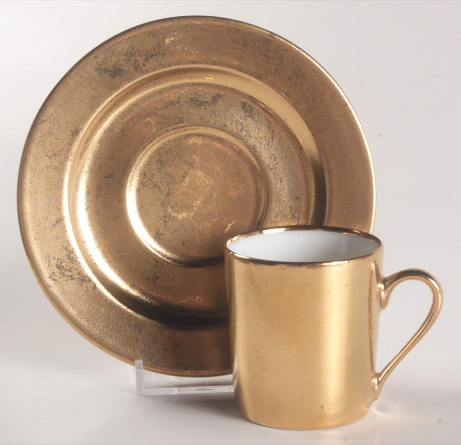 Carat or (Gold) Flat Demitasse Cup & Saucer Set by Philippe Deshoulieres-1