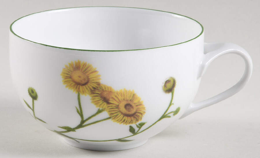 Fleurs Sauvage Footed Cup by Philippe Deshoulieres-1