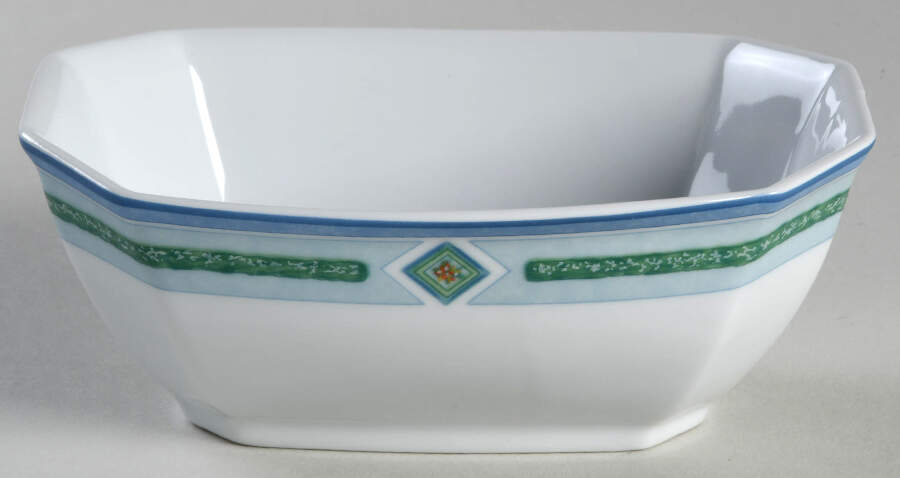 Jardin Royal Pickle Dish by Philippe Deshoulieres-1