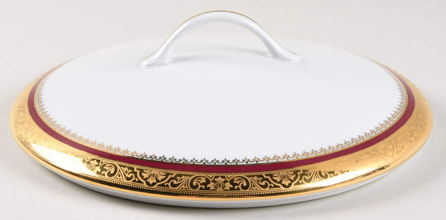 Marquis Red Lid for Round Vegetable by Philippe Deshoulieres-1