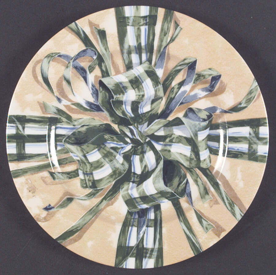 Ruban Salad Plate by Philippe Deshoulieres-1