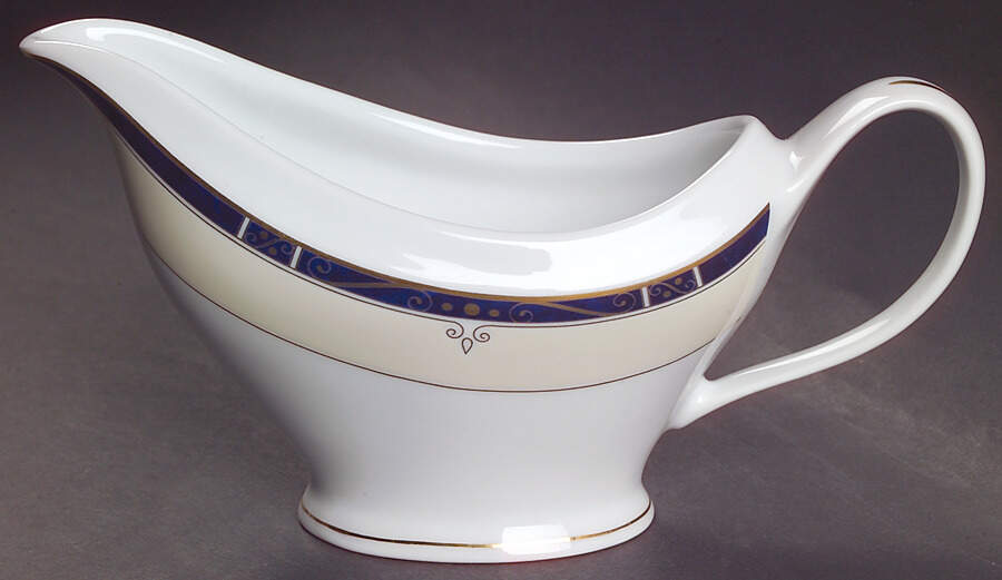 Scala Blue Gravy Boat by Philippe Deshoulieres-1
