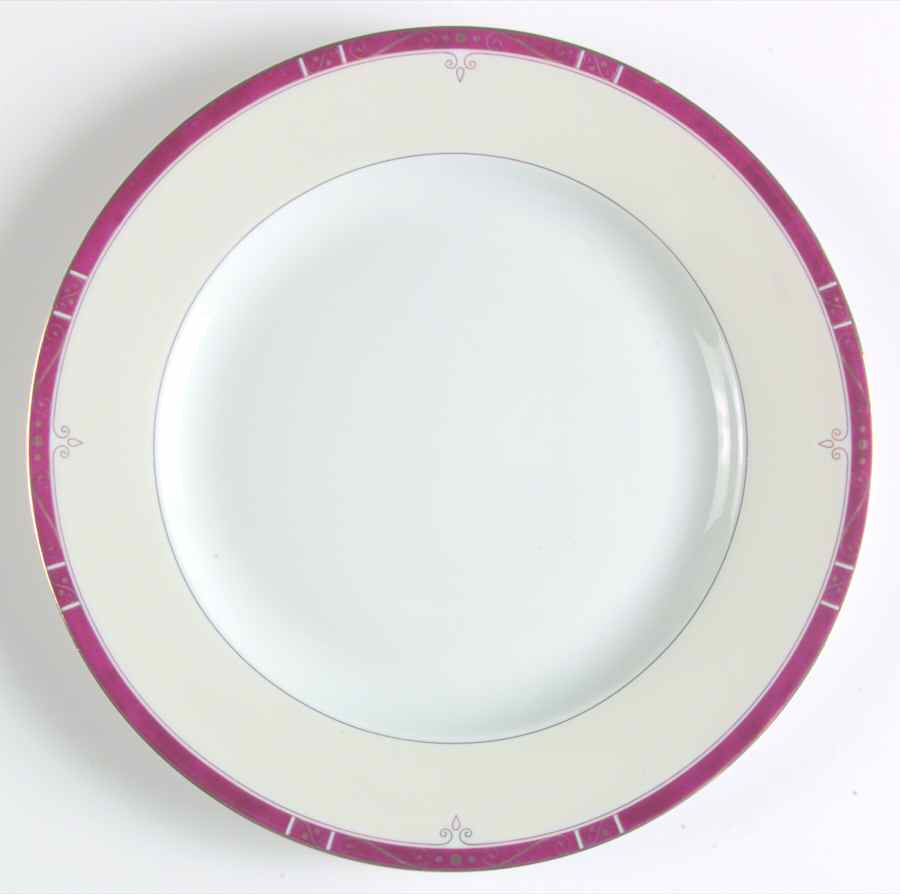 Scala Rubis Salad Plate by Philippe Deshoulieres-1