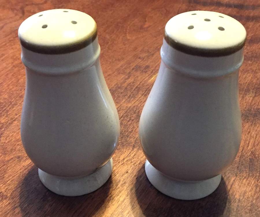 Elegance Salt & Pepper Set by Deville-1