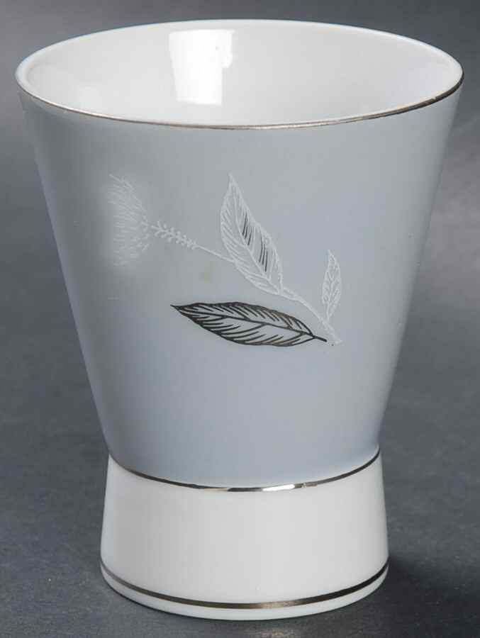 Sapphire Sake Cup by Deville-1