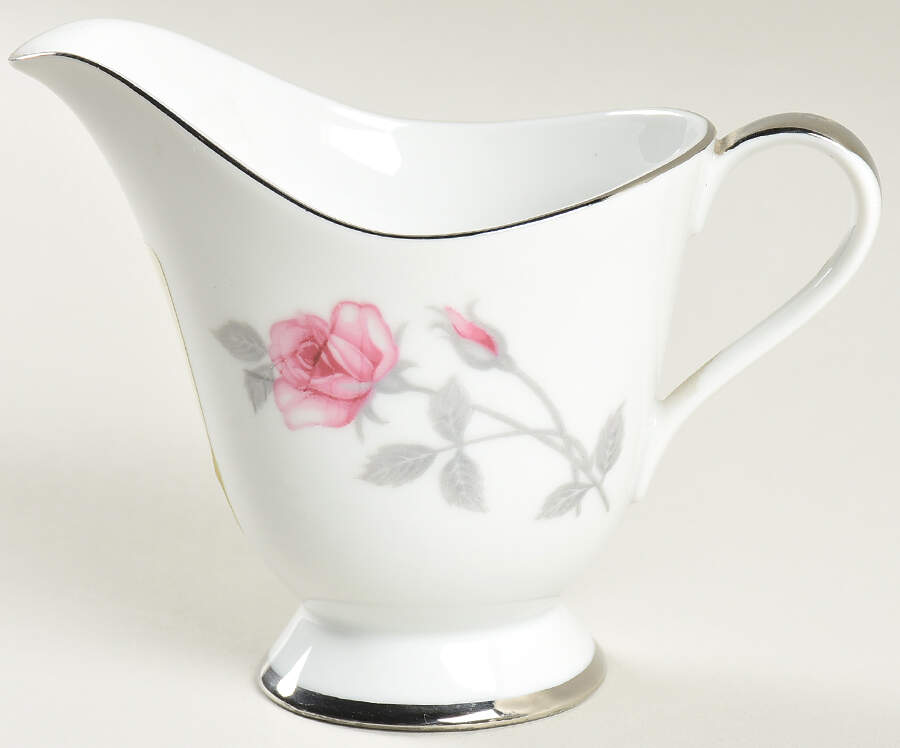 Zephyr Creamer by Deville-1