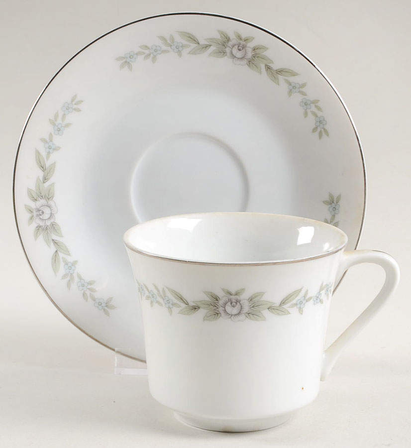 Bouquet Flat Cup & Saucer Set by Diamond (Japan)-1