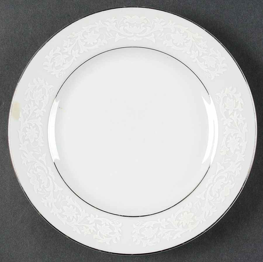 Charm Bread & Butter Plate by Diamond (Japan)-1